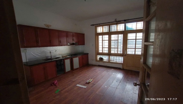 CHO THUÊ MẶT BẰNG KINH DOANH PHỐ ĐẠI TỪ, 4 TẦNG, 105M2, 19 TRIỆU/THÁNG.